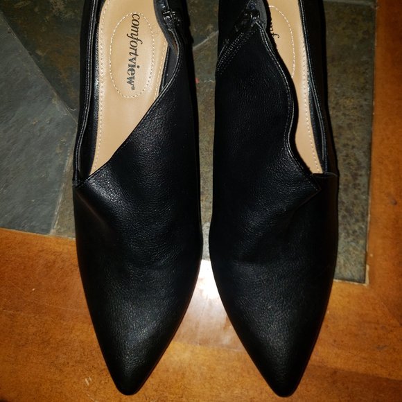 Black leather shooties - Picture 2 of 5